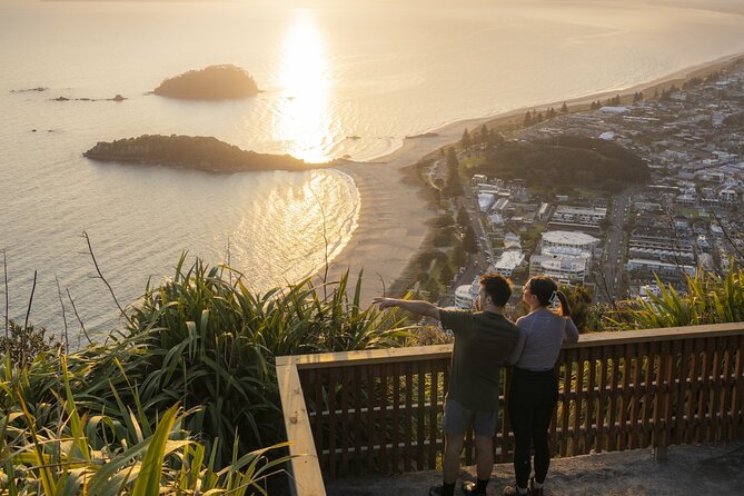 Cathedral Cove & Hot Water Beach with Lunch from Auckland - Weather, walking, and what to pack