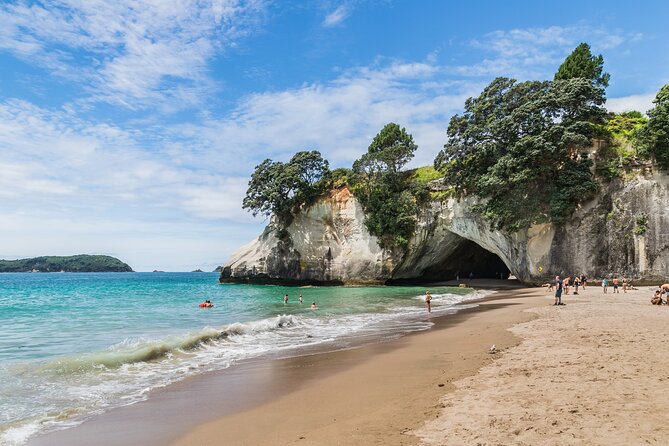 Cathedral Cove with the Lost Spring Hidden Spa - Why this Coromandel pairing works