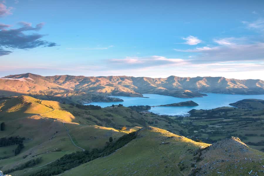 Christchurch: Akaroa and Banks Peninsula Day Trip - Little River: a short stop with local character