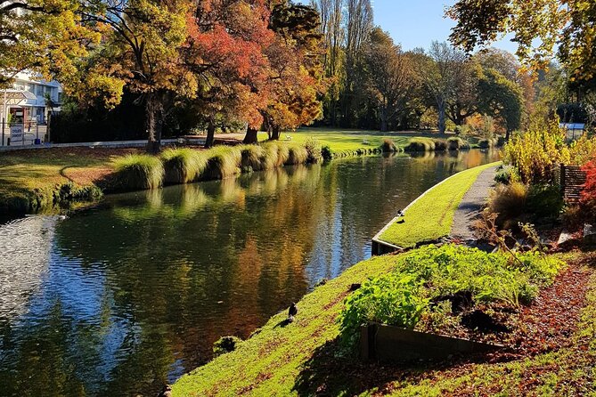 Christchurch City Private Day Tour with Gondola - Finding calm in the Christchurch Botanic Gardens