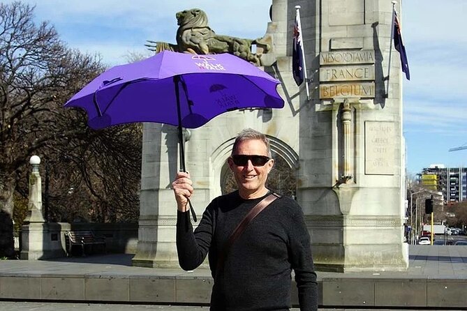 Christchurch Essentials Guided Walking Tour - Art, education, and the city’s intellectual side