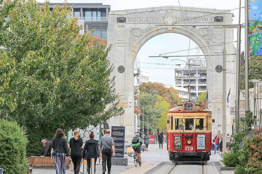 Christchurch Gondola and Tram City Tour Combo - How much value do you get for $46?