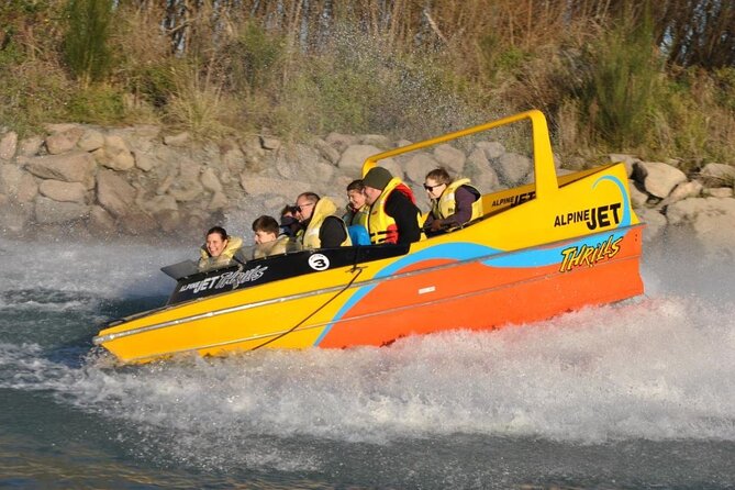 Christchurch Heli-Jet - Helicopter and Jet Boat - The Waimakariri River from the water