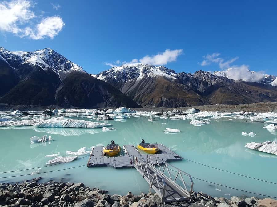 Christchurch: Mt Cook Full-Day Private Tour via Lake Tekapo - Lake Tekapo brings color and open views
