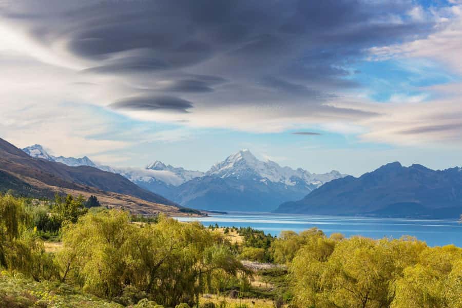 Christchurch: Mt Cook & Tekapo Small-Group Tour (incl Lunch) - Getting Out Of Christchurch And Across The Canterbury Plains