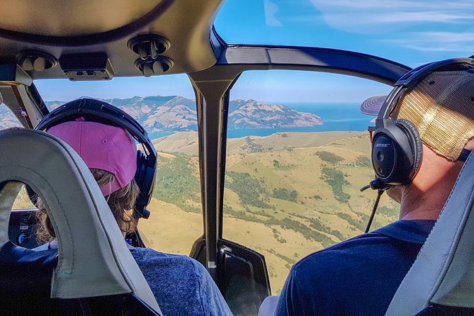 Christchurch to Akaroa with Garden City Helicopters Christchurch - Key points at a glance