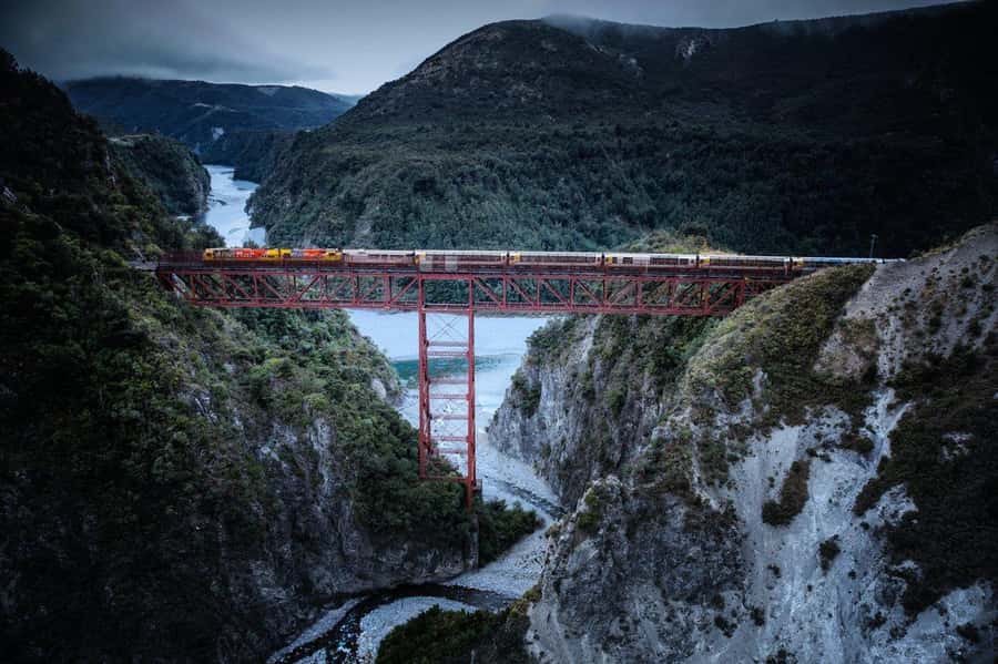 Christchurch to Franz Josef 1 Way Tour inc TranzAlpine Train - Starting in Christchurch and boarding the TranzAlpine