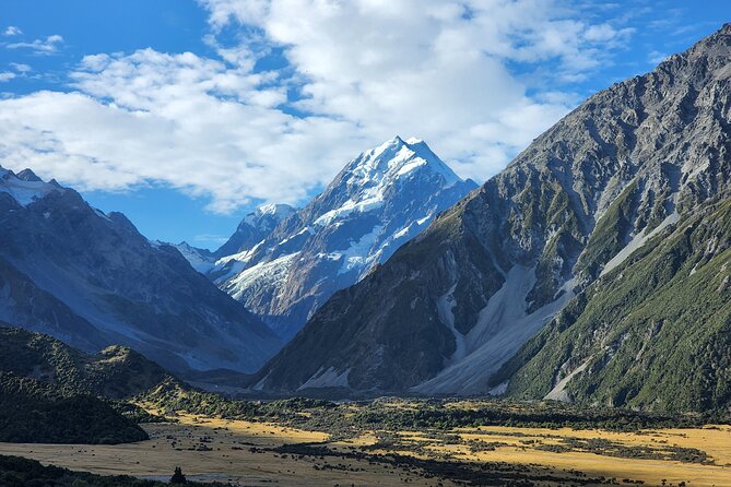 Christchurch to Queenstown via Lake Tekapo and Mt Cook (1 way) - Why this Christchurch to Queenstown route makes sense
