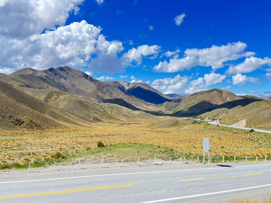 Christchurch: to Queenstown via Mt Cook 1 Way Tour - Jackson Orchards and the sweeter pause