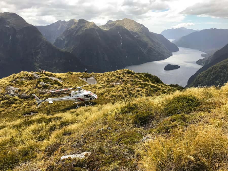 Doubtful Sound: Scenic Flight with 2 Landings - Crossing Wilmot Pass into Doubtful Sound