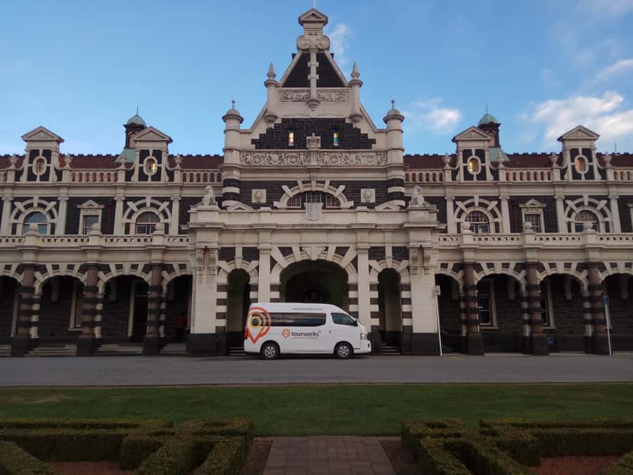 Dunedin City & Coastal Views 3-Hour Small-Group Tour - Why this three-hour route works