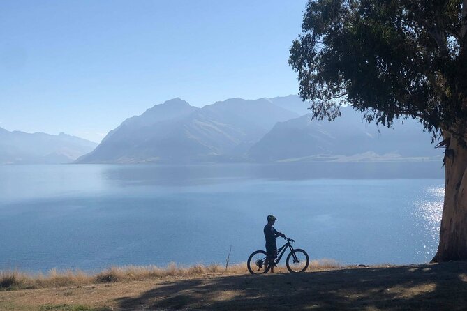 ebike tour lake Hawea river track to Wanaka - From Wanaka to Lake Hawea in 15 minutes