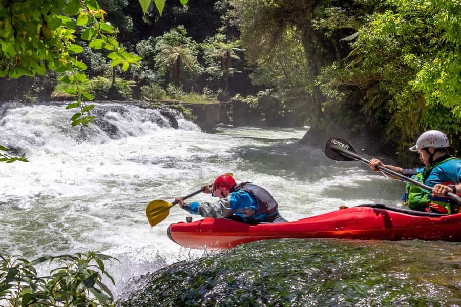 Epic Tandem Kayak Tour down the Kaituna River Waterfalls - Meeting the team at 780 State Highway 33