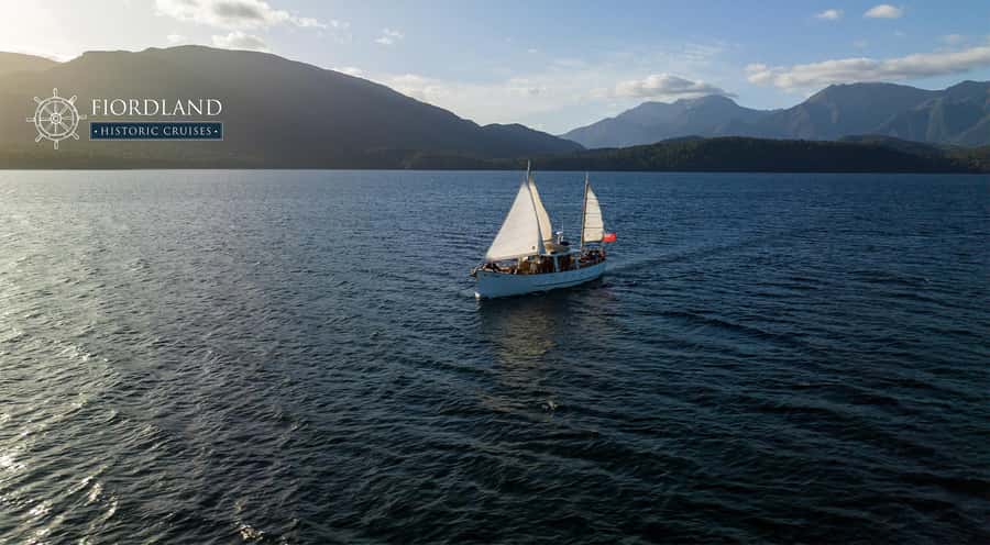 Evening Champagne Cruise on Historic 1935 Motor Yacht. - Champagne, drinks, and six small bites