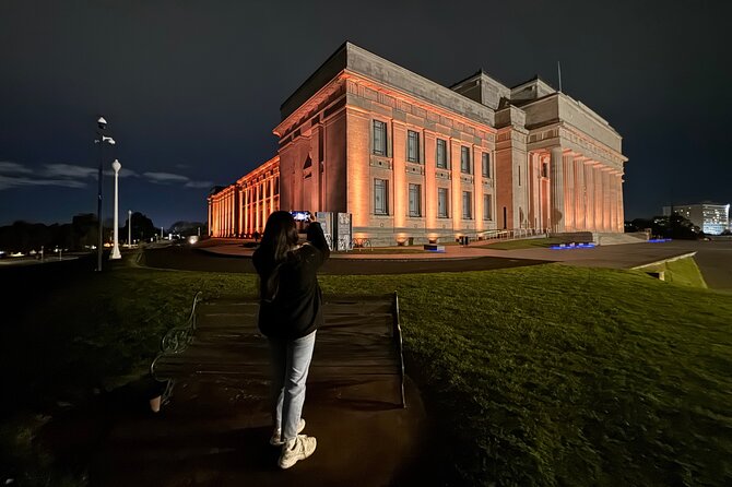 Explore West Auckland with Winery - The guide can shape the whole experience