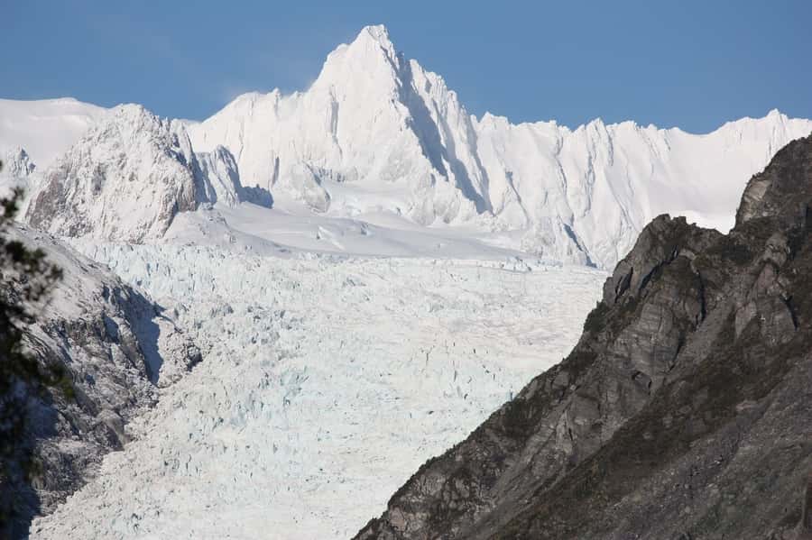 Fox Glacier: Half Day Walking & Nature Tour with Local Guide - Why Fox Glacier is worth seeing on foot