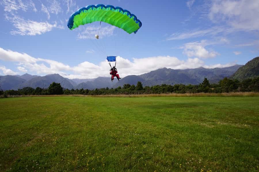 Franz Josef: 13,000ft, 16,500ft or 18,000ft Skydive - Who will enjoy this Franz Josef skydive most?