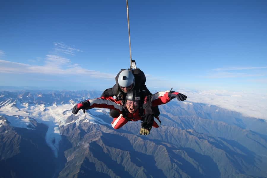 Franz Josef: 13,000ft, 16,500ft or 18,000ft Skydive - The first hour: briefing, equipment, and calm voices