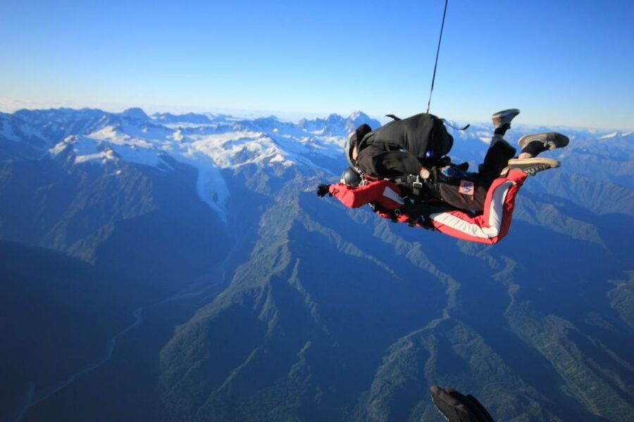 Franz Josef: 13,000ft, 16,500ft or 18,000ft Skydive - Safety, weight rules, and simple restrictions