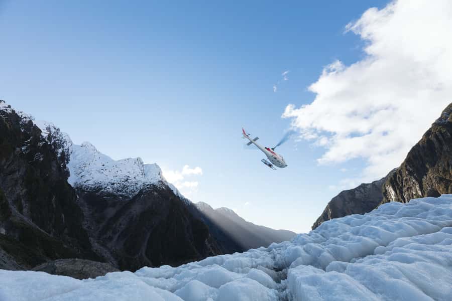 Franz Josef: 2.5 Hour Glacier Hike with Helicopter Transfer - Weather is the real deciding factor