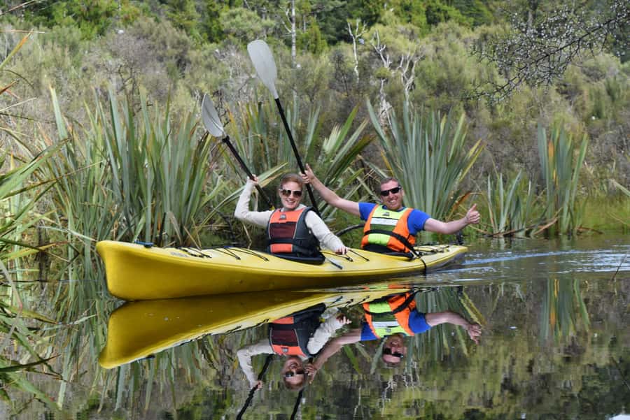 Franz Josef: 3-Hour Kayak Tour on Lake Mapourika - Why Lake Mapourika is worth your time