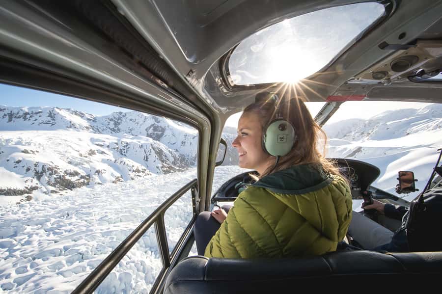 Franz Josef & Fox Glaciers Helicopter Flight & Snow Landing - Why seeing both glaciers matters