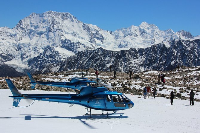 Franz Josef Glacier 25-Minute Helicopter Flight with Snow Landing - Who will enjoy this flight most?