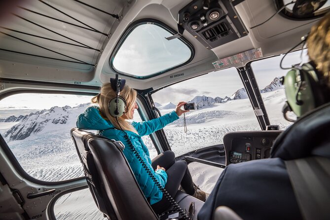Franz Josef: Twin Glacier Helicopter Flight with Snow Landing - Franz Josef Glacier snow landing