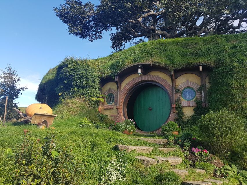 From Auckland: Two-Day Hobbiton, Rotorua, Waitomo Caves Tour - Should you book it?
