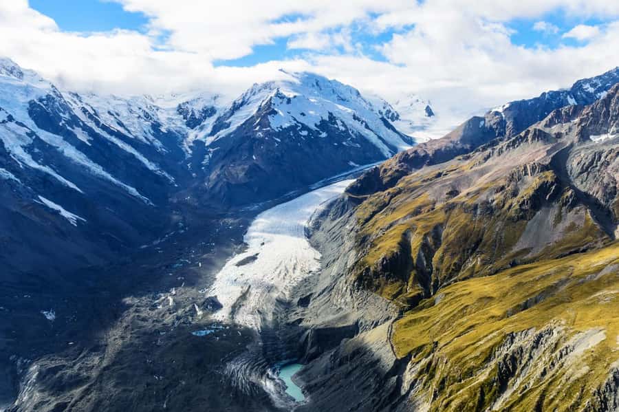 From Christchurch: Queenstown via Tekapo & Mt Cook Day Trip - Two hours at Aoraki Mount Cook National Park