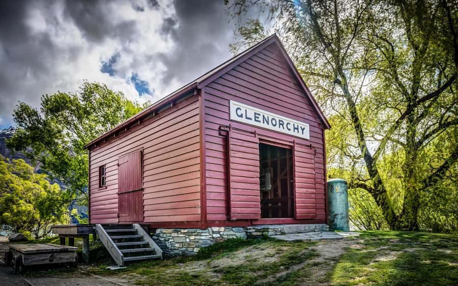 From Queenstown: Lord Of The Rings Tour to Glenorchy - What the $124 price includes