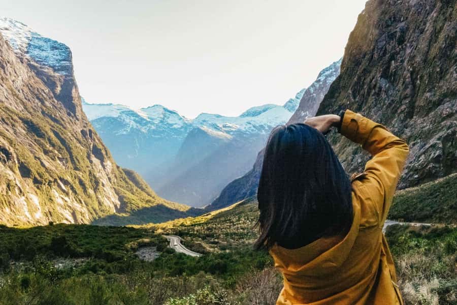 From Queenstown: Milford Sound Cruise and Coach Day Tour - Eglinton Valley and the changing scenery