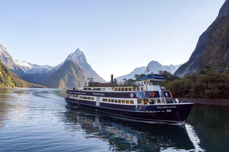 From Queenstown: Milford Sound Cruise and Coach Day Tour - Leaving Queenstown beside Lake Wakatipu