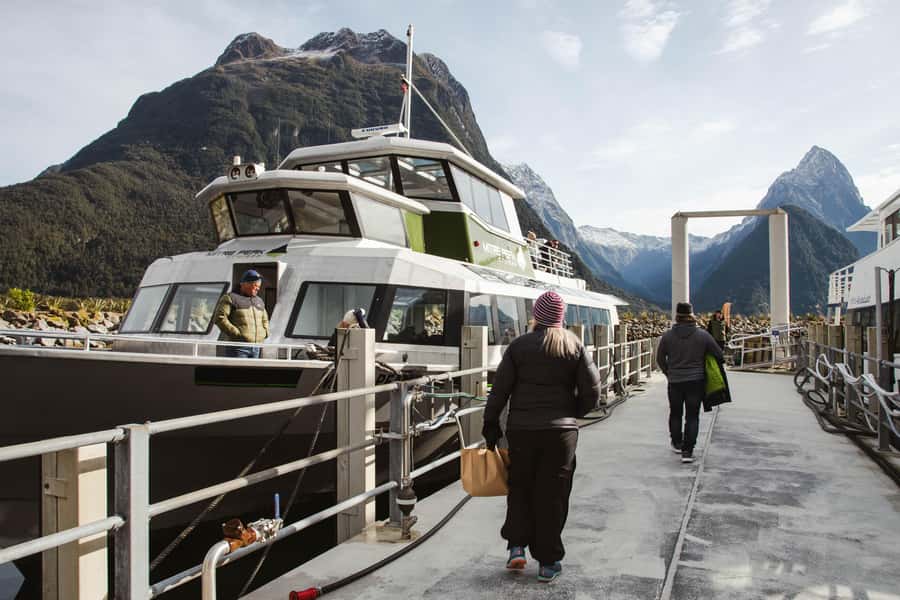 From Queenstown: Milford Sound Cruise and Scenic Drive - Knobs Flat and Eglinton Valley by van