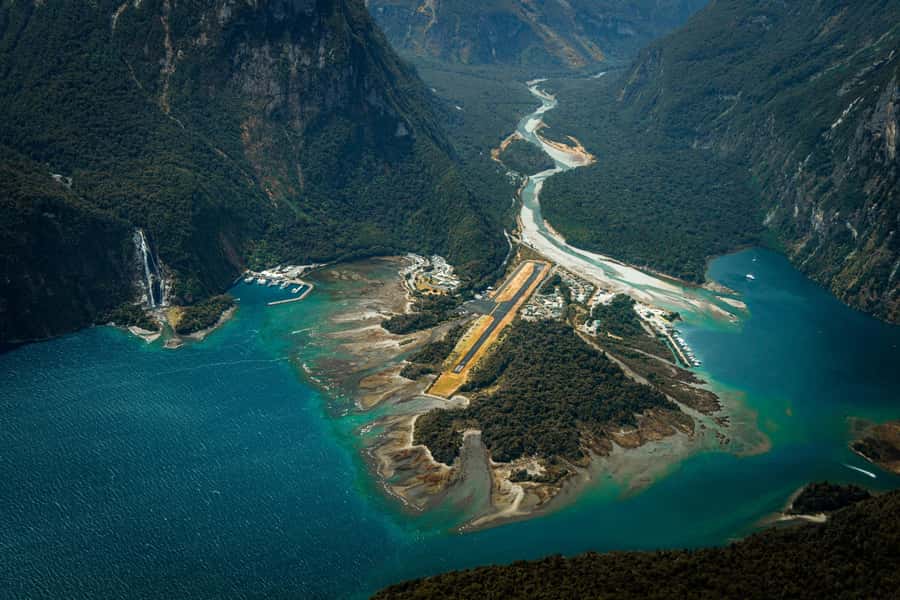 From Queenstown: Milford Sound Flight and Nature Cruise - The essential details at a glance