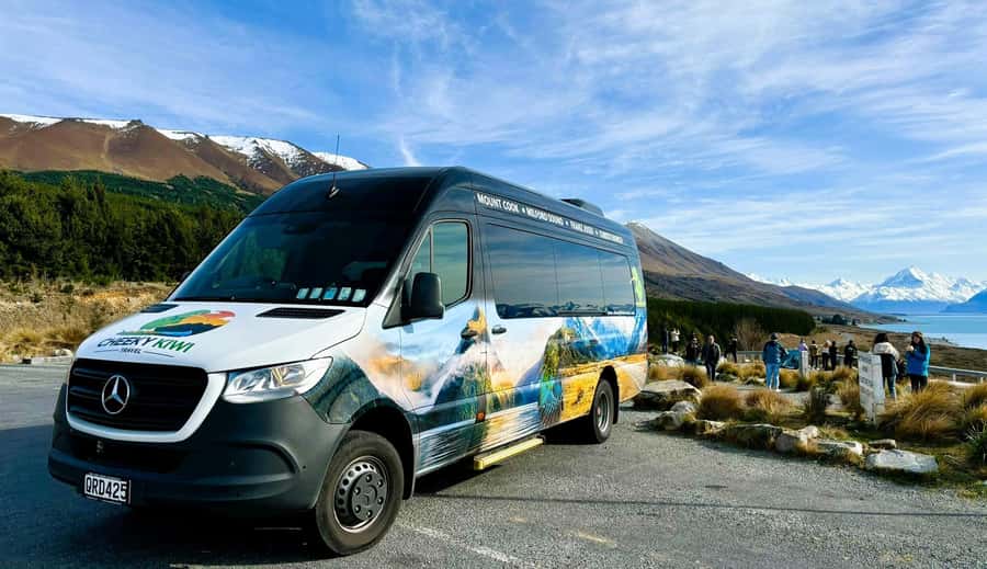 From Queenstown: Mount Cook Heli-Hike and Bus Tour Combo - The strongest reasons to book