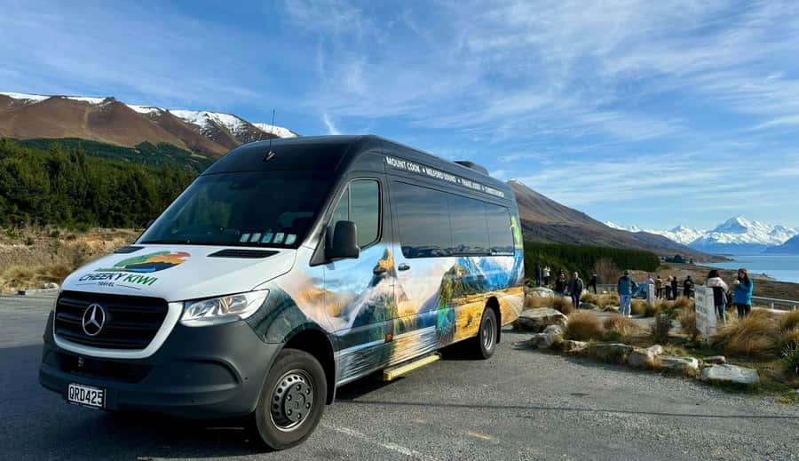 From Queenstown: Mount Cook Scenic Day Tour - Lake Pukaki delivers the turquoise-water moment