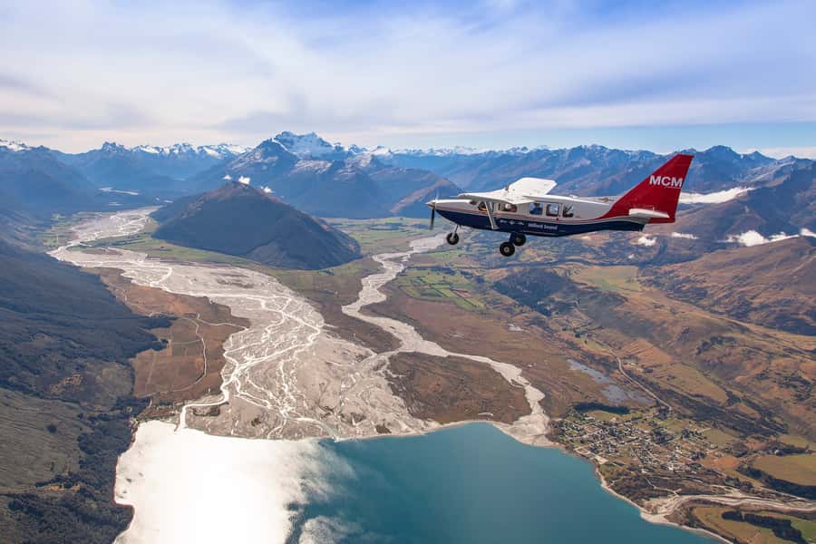 From Queenstown: Scenic Flight to Milford Sound - Queenstown Pickup and the Start of the Flight