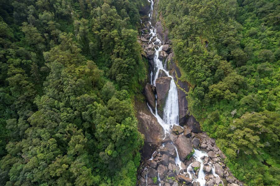 From Queenstown: Scenic One-Way Tour to Franz Josef - Why this one-way trip makes sense