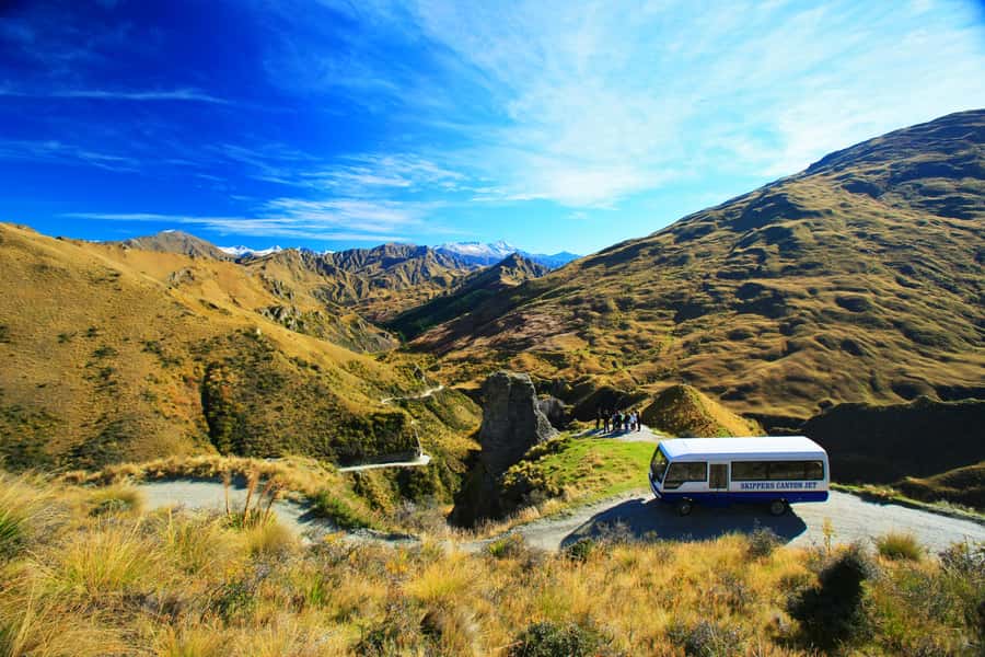 From Queenstown: Skippers Canyon Jet Boat Ride - The drive along Skippers Road