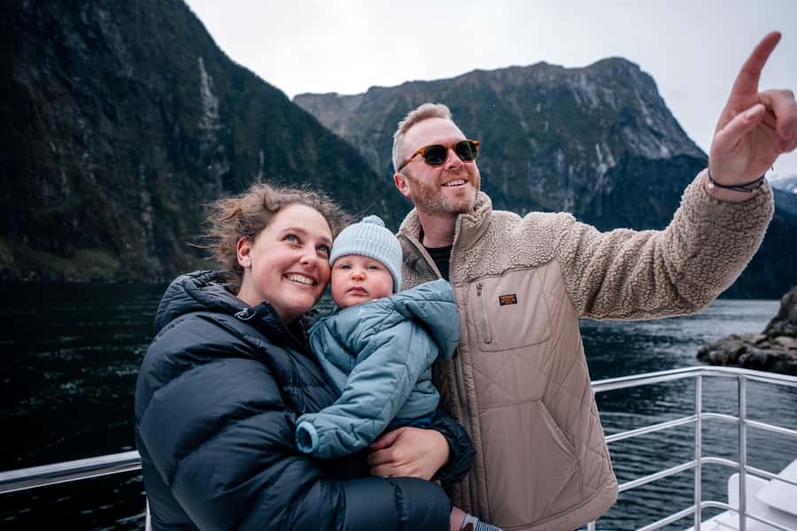 From Te Anau: Milford Sound Coach Tour and Cruise - Why departing from Te Anau is the better plan