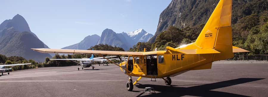 From Wanaka: Milford Sound Flight with Landing & Glaciers - Key points to know before you book