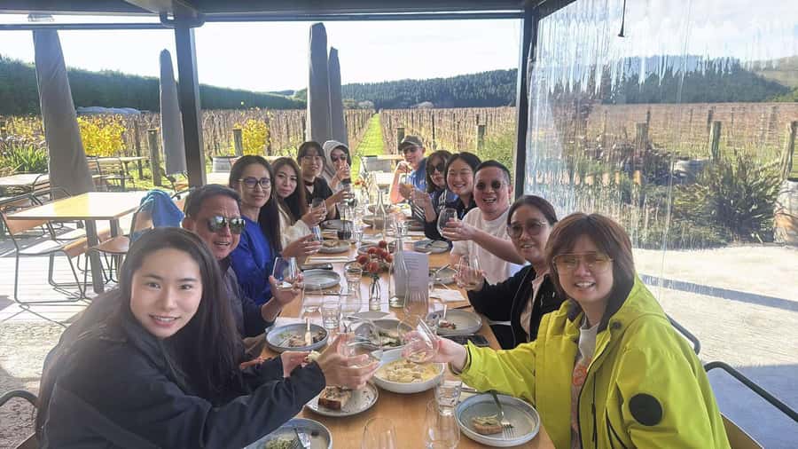 From Wellington: Half-Day Foodie Tour of the Wairarapa - Martinborough wine in the heart of Wairarapa
