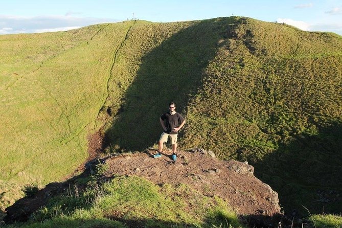 Full-Day Grand Auckland Volcanoes Tour - Mount Wellington brings you inside a crater