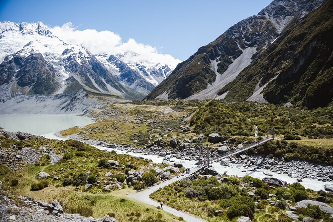Full-Day Guided Sightseeing Tour of Mount Cook from Queenstown - The guide can make or break a long day