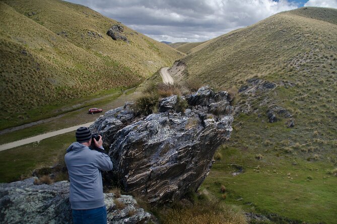 Full Day Queenstown & Southern Lakes Private Photography Tour - The early Queenstown pickup and first high viewpoint
