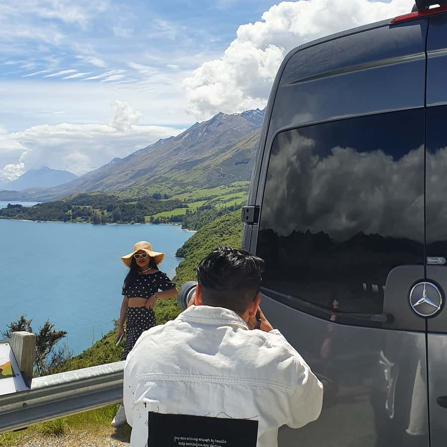 Glenorchy Kiwi Special Tour, from Queenstown - Leaving Queenstown on Athol Street