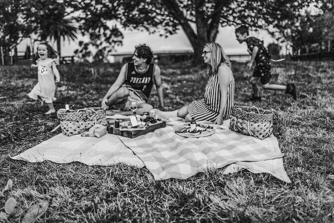 Gourmet Mystery Picnic Experience in Matakana - Six stops, local food, and small discoveries