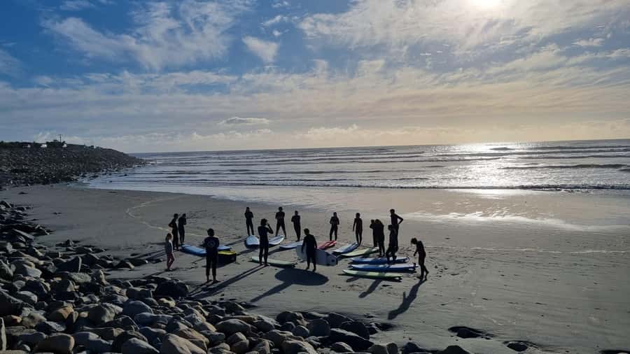 Greymouth: 2-Hour Beginner Surf Lesson - What the $71 price covers