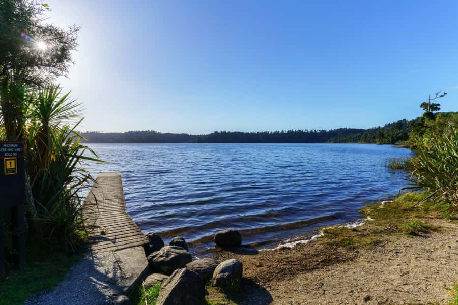 Greymouth to Franz Josef via Hokitika small group tour 1 Way - Why this route is better than a basic bus ride